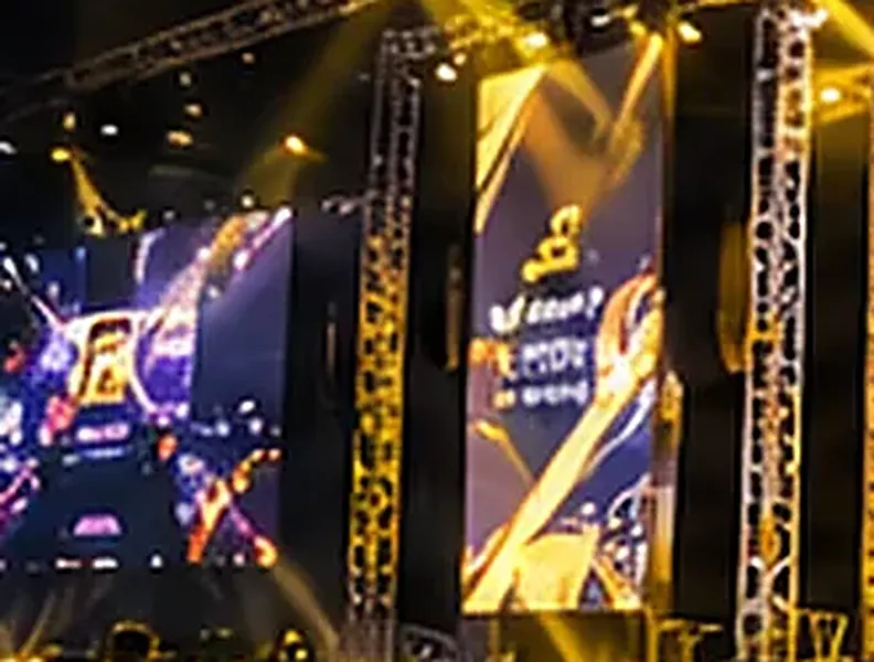 LED Screen: Skrin sisi pentas